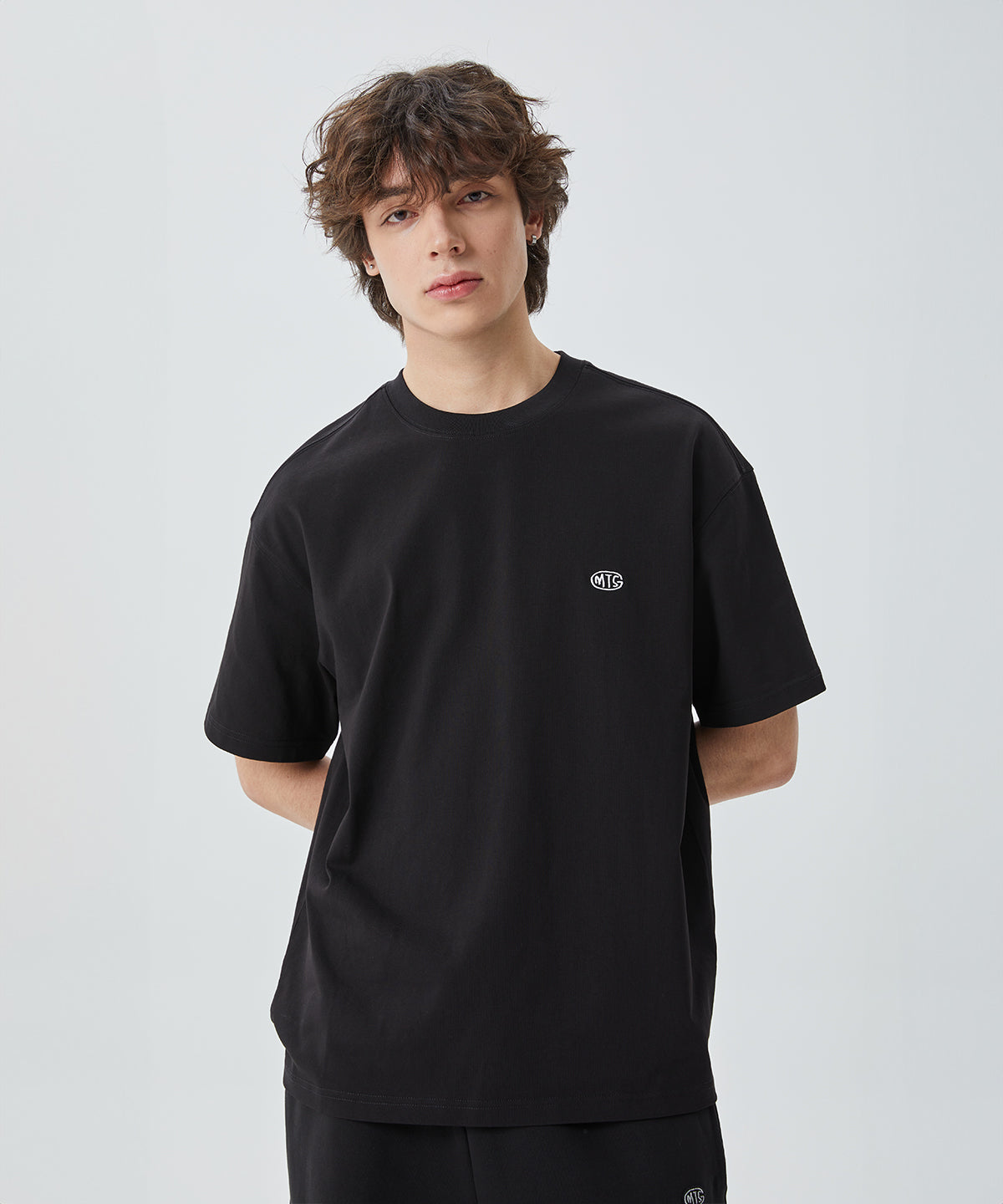 GMTS BASIC MINI LOGO T-SHIRT